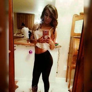 Meet your Posher, Amber